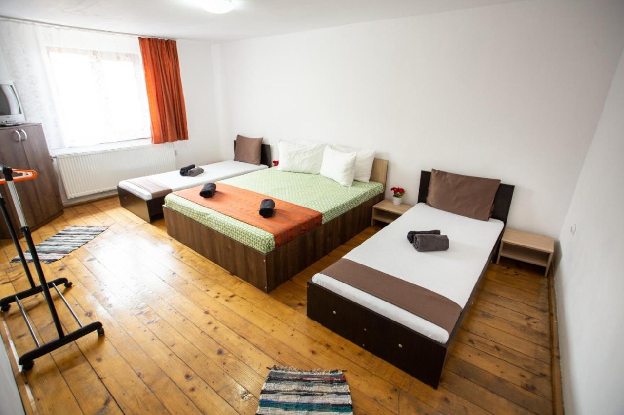 Antorcha Hotel Turda Cameră foto